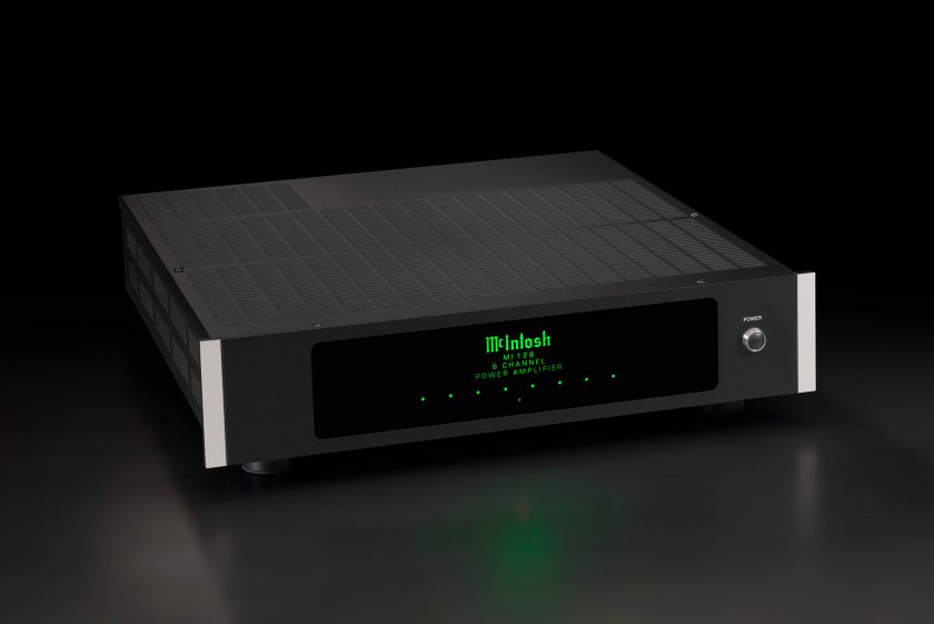 8 Channel  Distribution Power Amplifier  outputs 120 Watts per channel