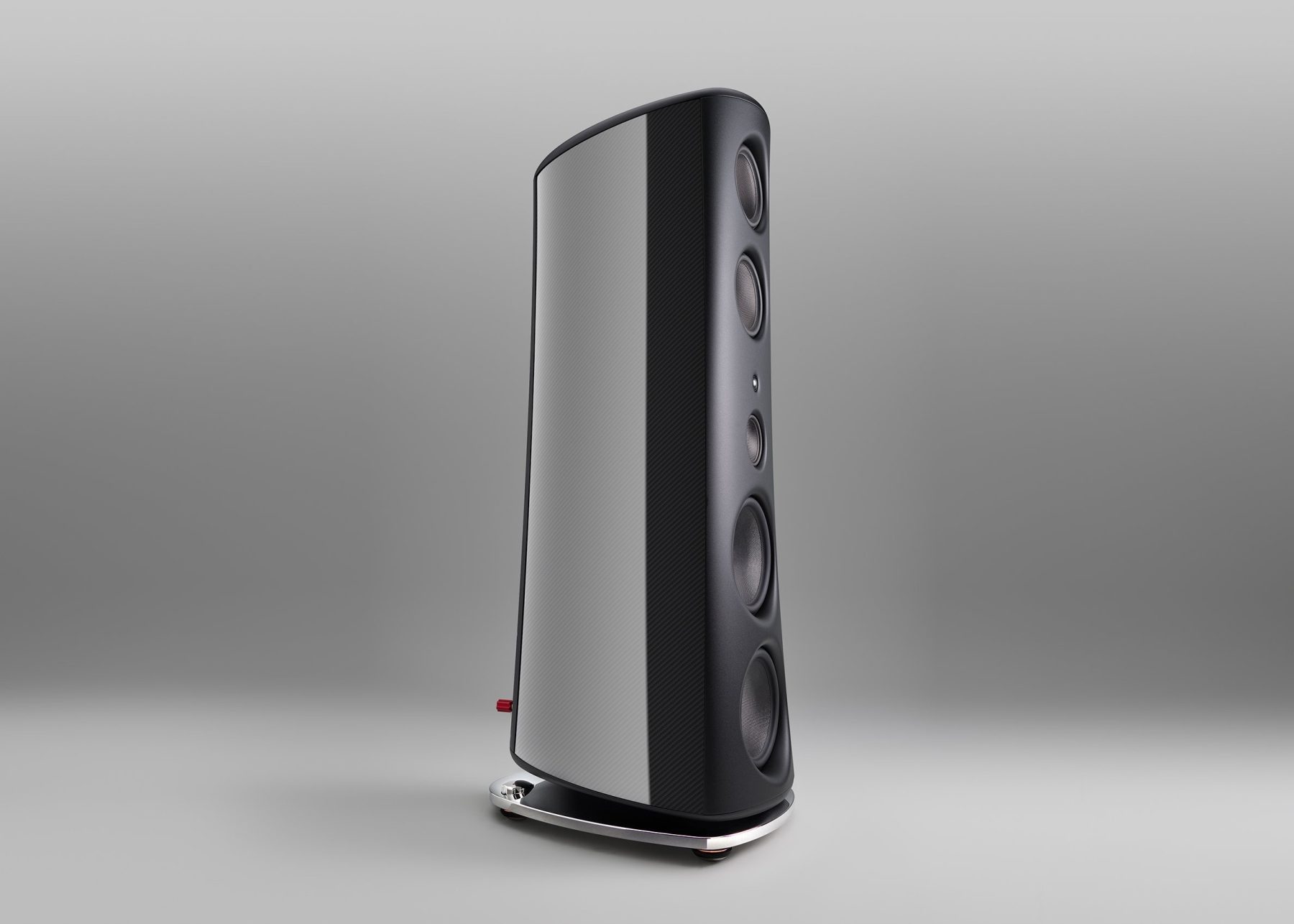 MAGICO M7